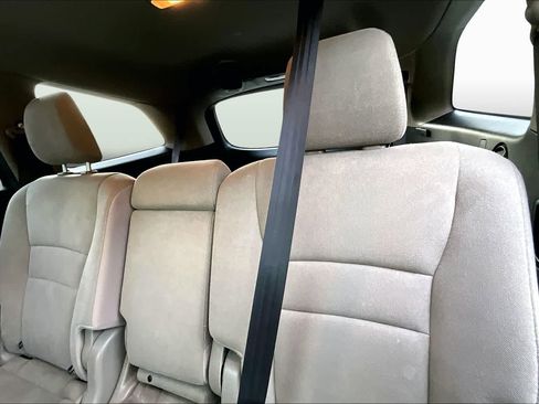 Used 2019 Honda Pilot EX image 19