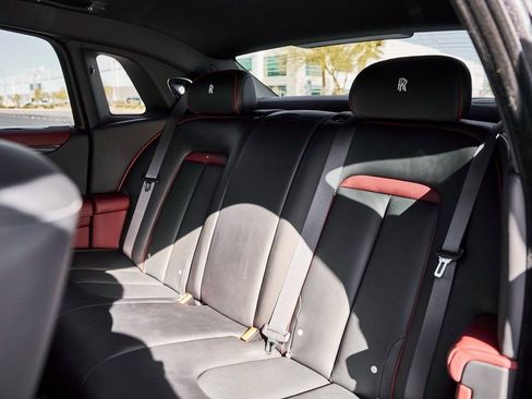 Used 2023 Rolls-Royce Ghost RWD image 50
