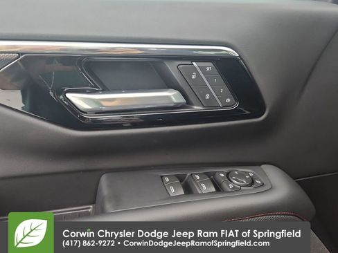 Used 2025 Chevrolet Tahoe RST w/ Comfort Package AWD/4WD image 20