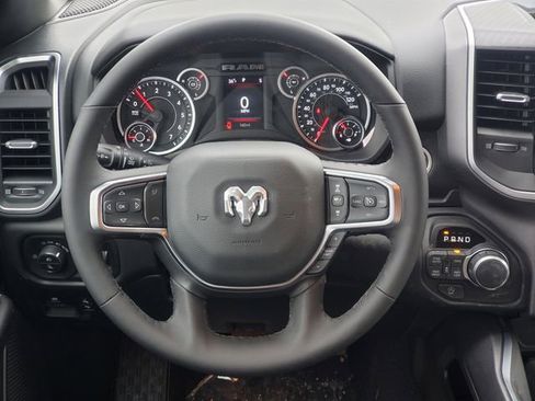 New 2026 RAM 1500 4x4 Crew Cab image 18