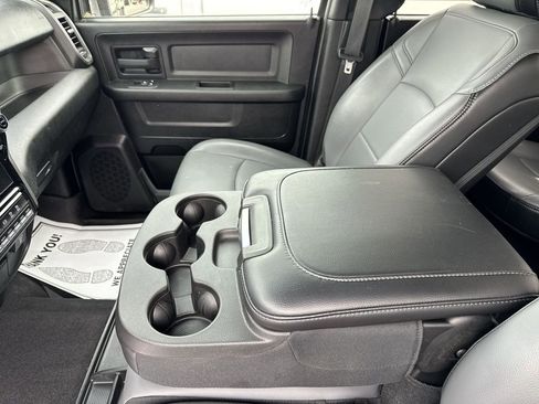 Used 2025 RAM 3500 Tradesman AWD/4WD image 21