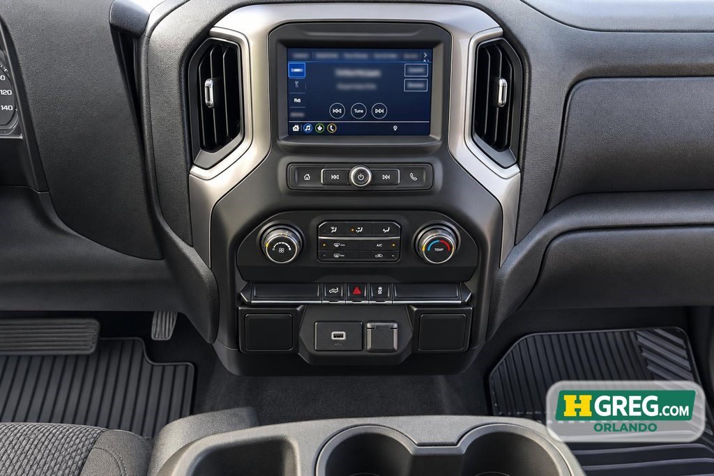 Used 2020 Chevrolet Silverado 1500 Custom w/ Custom Value Package AWD/4WD image 14