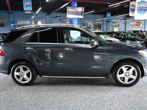 Used 2015 Mercedes-Benz ML 350 4MATIC image 2