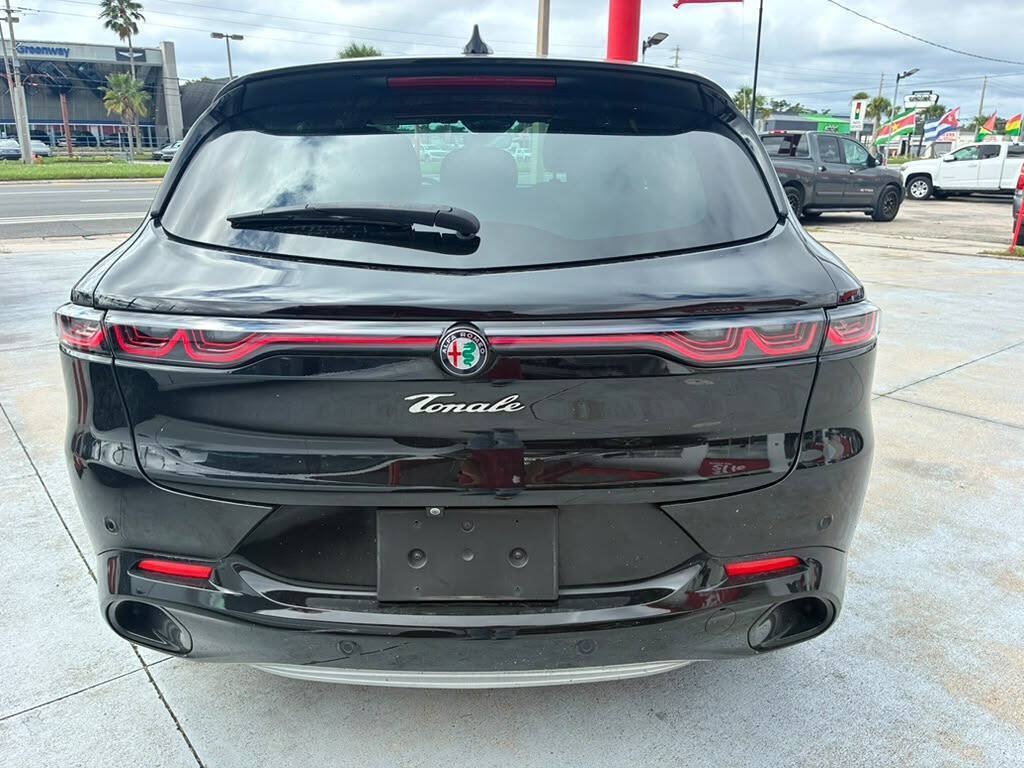 Used 2024 Alfa Romeo Tonale Ti AWD/4WD image 8