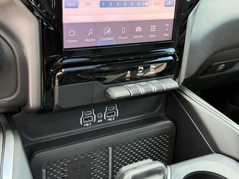 New 2026 RAM 1500 Big Horn AWD/4WD image 37