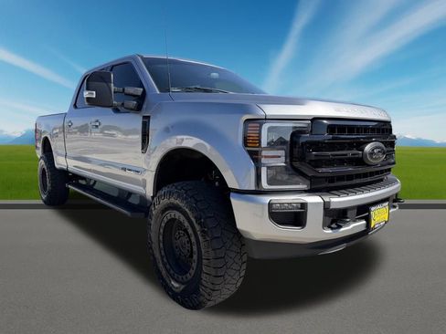 Used 2022 Ford F350 Lariat w/ Lariat Ultimate Package AWD/4WD image 7