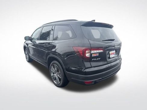 Used 2022 Honda Pilot Sport image 3