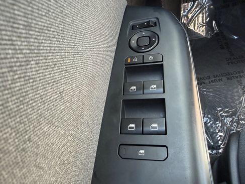 Used 2025 Kia K4 EX FWD image 26