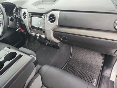 Used 2016 Toyota Tundra SR5 RWD image 26