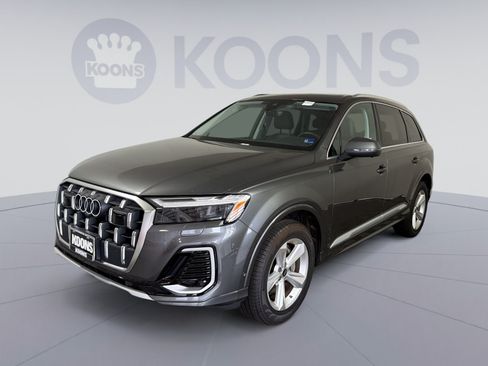 Used 2025 Audi Q7 2.0T Premium w/ Convenience Package AWD/4WD image 1