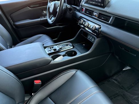 Certified 2023 Honda Pilot TrailSport image 31