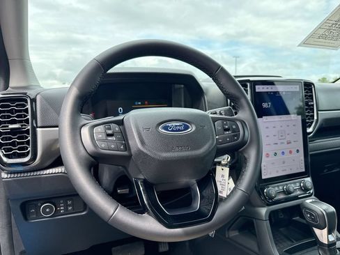 Used 2024 Ford Ranger XLT AWD/4WD image 11