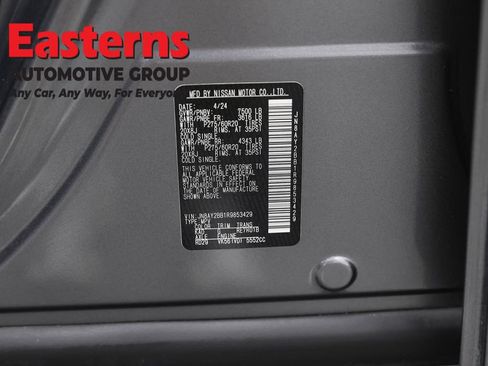 Used 2024 Nissan Armada SL w/ Captain's Chairs Package AWD/4WD image 40