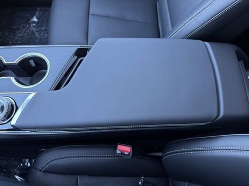 New 2026 Cadillac Lyriq Premium Luxury image 18