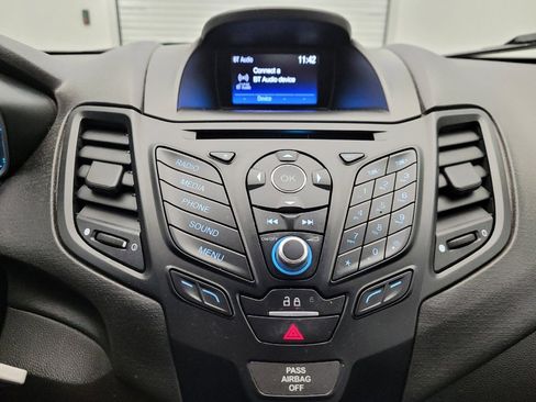 Used 2018 Ford Fiesta SE image 25