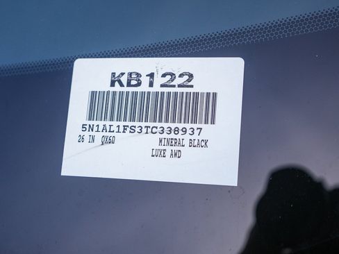 Used 2026 INFINITI QX60 Luxe w/ Cargo Package image 29