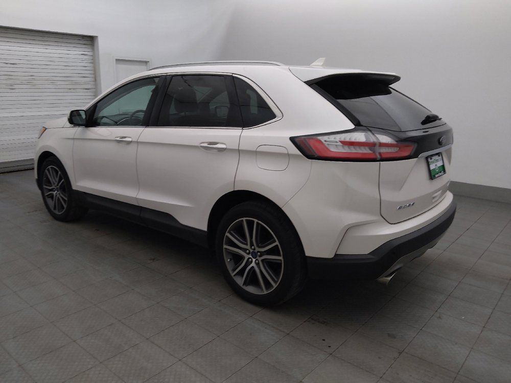 Used 2019 Ford Edge Titanium FWD image 3