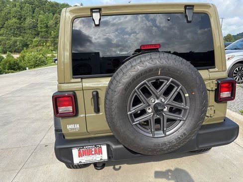 New 2025 Jeep Wrangler Unlimited Sport AWD/4WD image 9