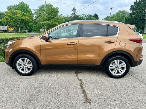 Used 2017 Kia Sportage LX w/ LX Popular Package AWD/4WD image 7