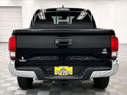 Used 2021 Toyota Tacoma SR5 image 4