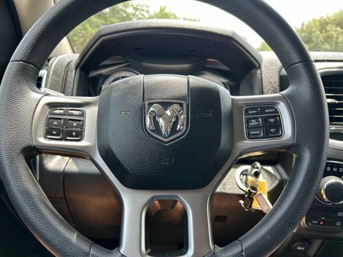 Used 2024 RAM 1500 Classic SLT AWD/4WD image 16