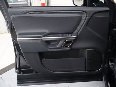 Used 2022 Rivian R1T Adventure image 14