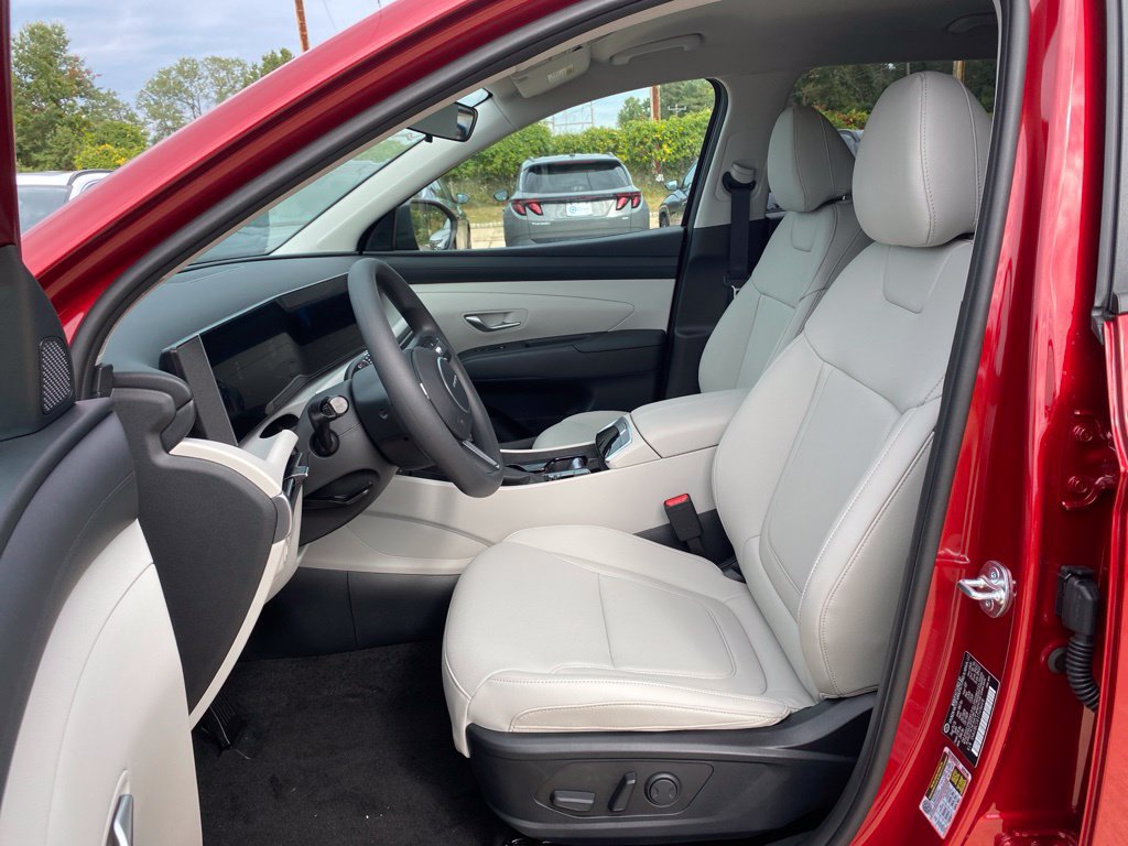 New 2026 Hyundai Tucson SEL Plus w/ Tow & Go Package AWD/4WD image 12