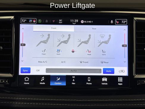 Used 2024 Chrysler Pacifica Limited FWD image 8