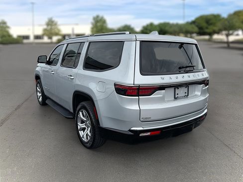 Used 2022 Jeep Wagoneer Series I w/ Premium Group I RWD image 5