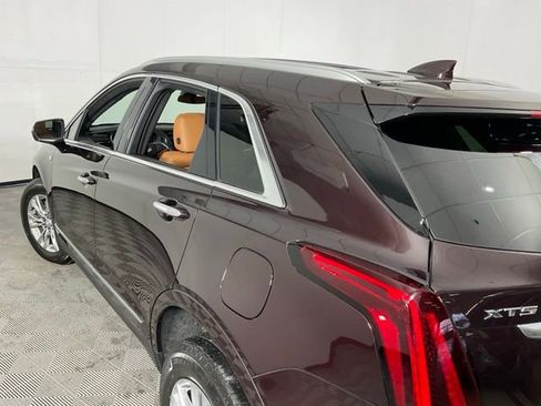 Used 2020 Cadillac XT5 Premium Luxury w/ LPO, Floor Liner Package image 29