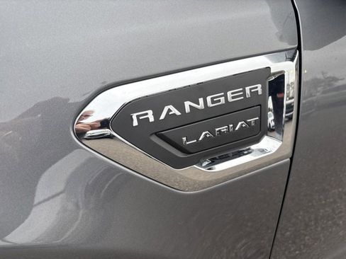 Used 2023 Ford Ranger Lariat w/ FX4 Off-Road Package image 3