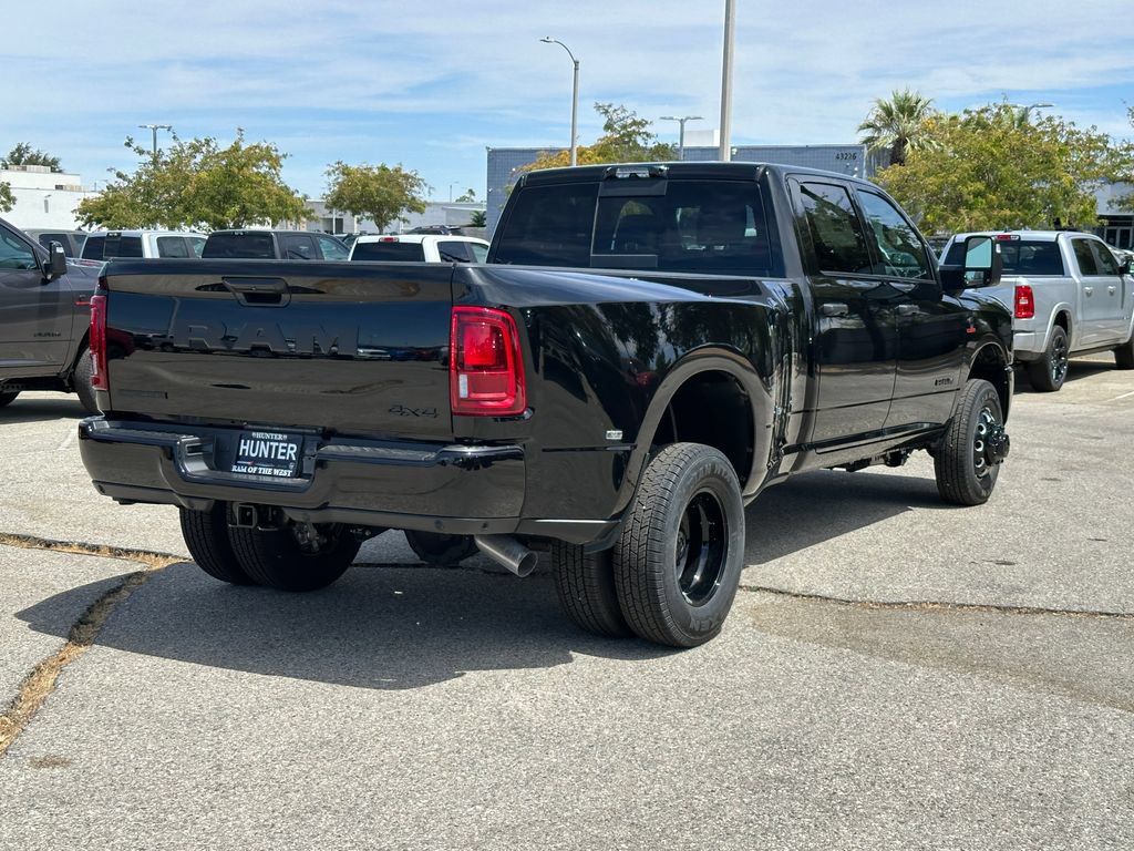 New 2026 RAM 3500 Big Horn AWD/4WD image 7