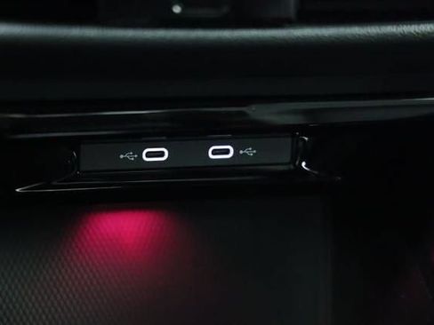 Used 2025 Volkswagen GTI SE w/ SE Leather Seating Package FWD image 30
