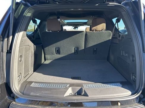 New 2026 Chevrolet Suburban High Country w/ Sun And Tow Package image 13