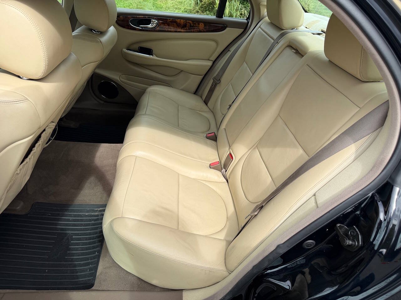 Used 2005 Jaguar XJ8 RWD image 14