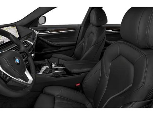Used 2021 BMW 540i w/ Premium Package RWD image 12