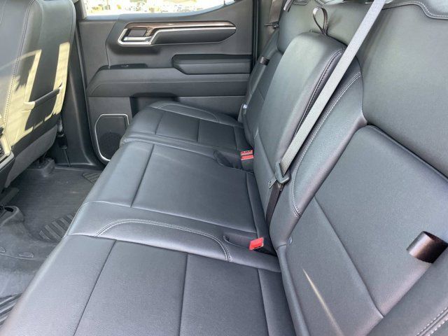 Used 2024 Chevrolet Silverado 1500 RST w/ Convenience Package II AWD/4WD image 27