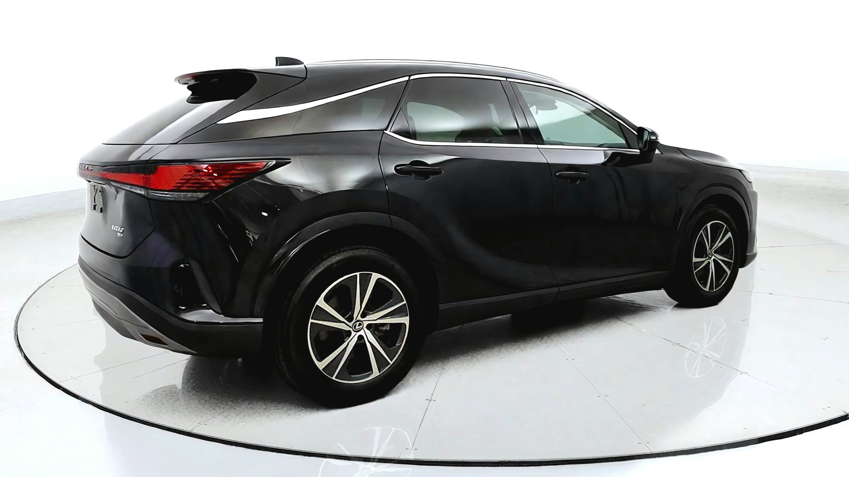 Used 2023 Lexus RX 350 Premium w/ Accessory Package AWD/4WD image 7