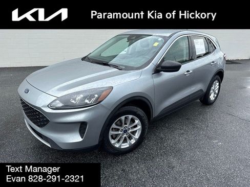 Used 2022 Ford Escape SE w/ Convenience Package AWD/4WD image 1