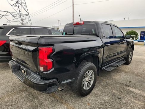 Used 2024 Chevrolet Colorado LT w/ LT Convenience Package II image 6
