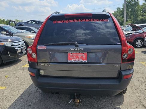 Used 2005 Volvo XC90 2.5T image 5