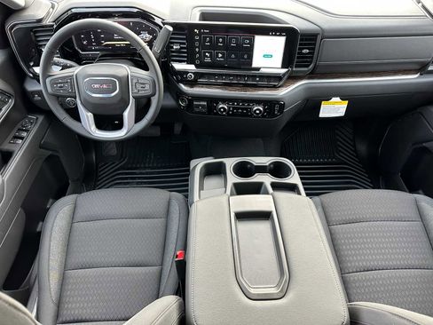 New 2026 GMC Sierra 1500 Elevation image 18