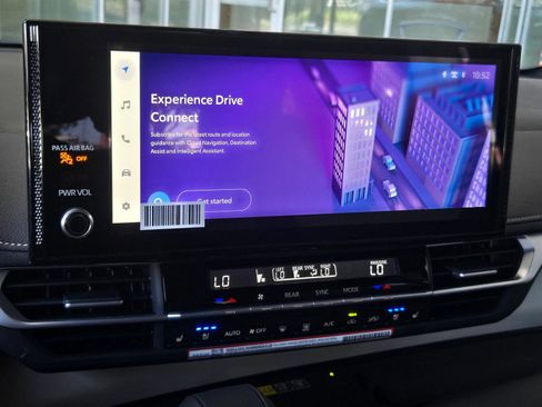 Certified 2026 Toyota Sienna Limited FWD image 16