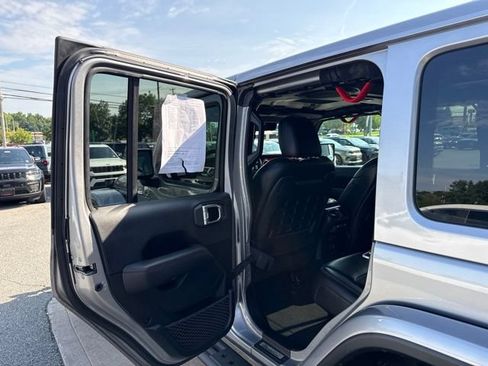 Used 2020 Jeep Wrangler Unlimited Rubicon AWD/4WD image 19
