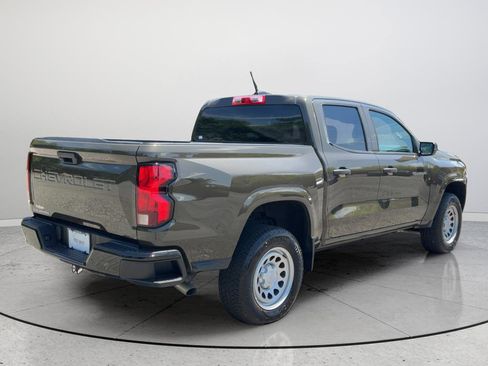 Used 2024 Chevrolet Colorado W/T RWD image 7