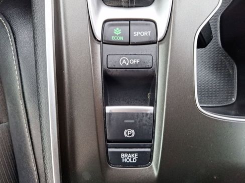 Used 2021 Honda Accord Sport image 19