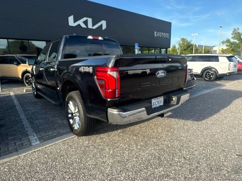 Used 2025 Ford F150 Lariat w/ Equipment Group 501A Mid AWD/4WD image 16