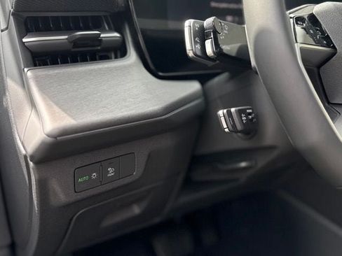 New 2026 Audi Q3 quattro 2.0T AWD/4WD image 12