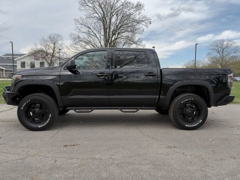 Used 2016 Toyota Tundra Platinum image 40