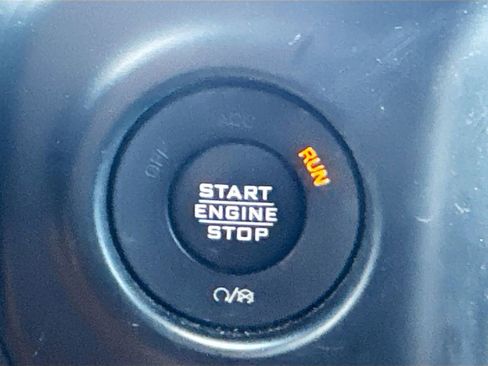 Used 2021 Jeep Wrangler Unlimited Sport AWD/4WD image 22